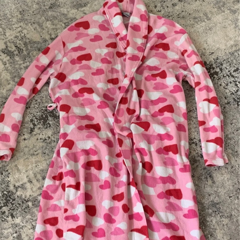 Women’s Heart robe size X-Large